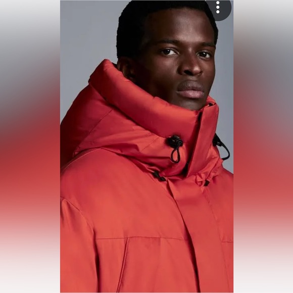 MONCLER
Men's Bright Red Hooded Down Jacket, Size 4-XL - Picture 5 of 7